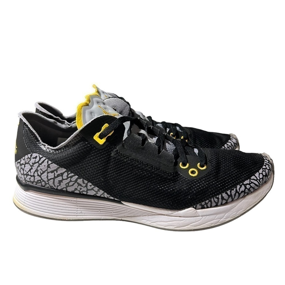 Nike Jordan 88 Racer Varsity Black Gray Maize Mens Run Gym AV1200-007 Size 8.5